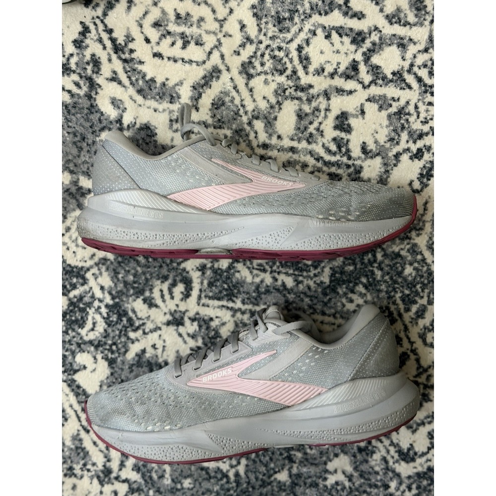Brooks Adrenaline GTS 24 Sneakers Women 10D Wide Running Shoes Gray Athletic